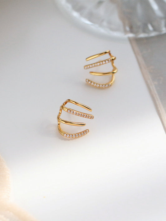 Claw Stud Earrings